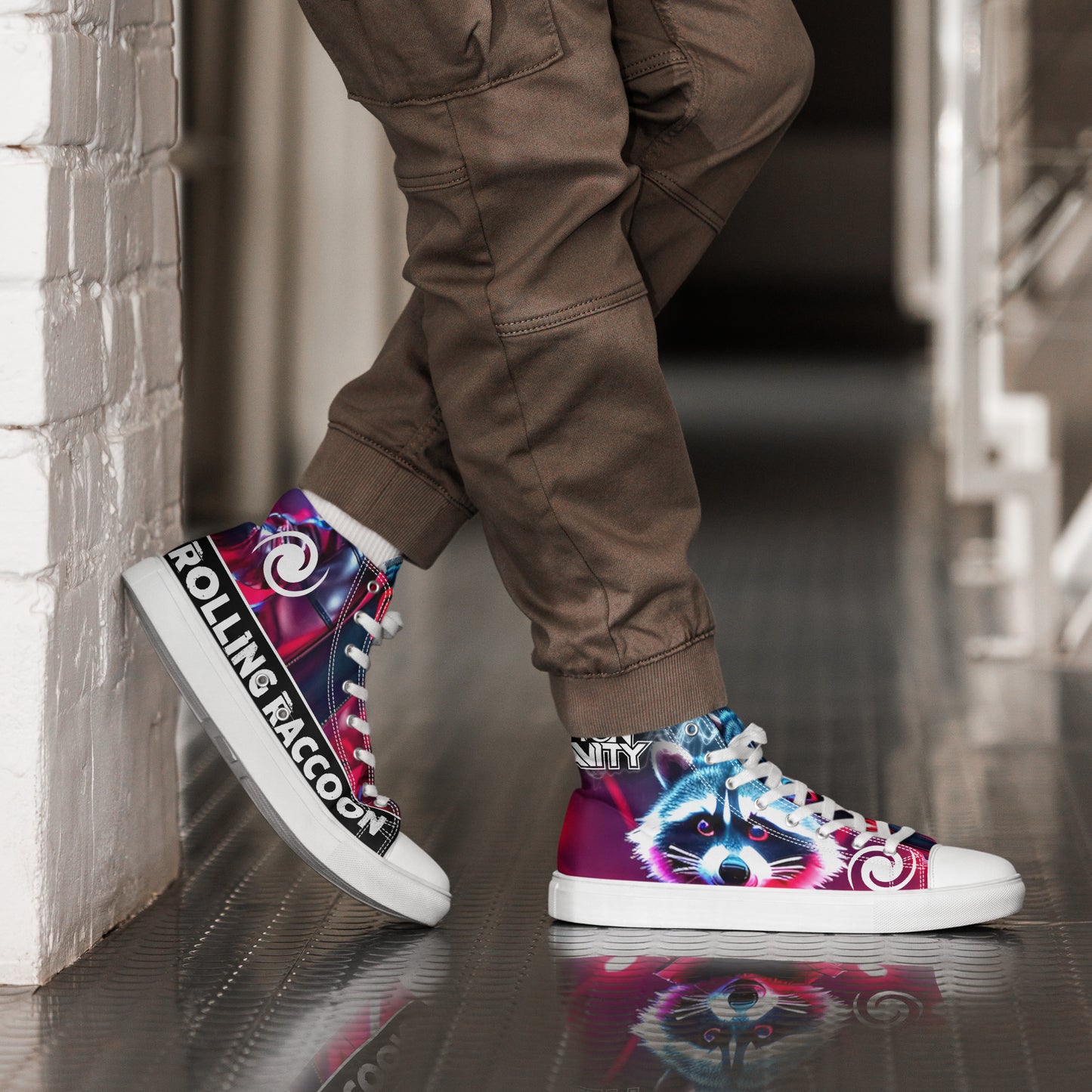 Men's high top canvas shoes - Rolling Raccoon